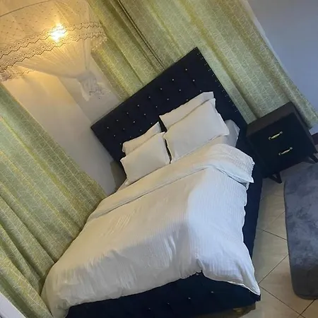 Romantic, Stunning & Authentic Ensuited Master Bedroom Dar es Salaam Exterior photo