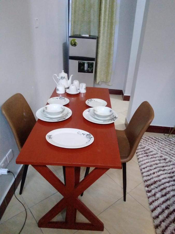 Romantic, Stunning & Authentic Ensuited Master Bedroom Apartment